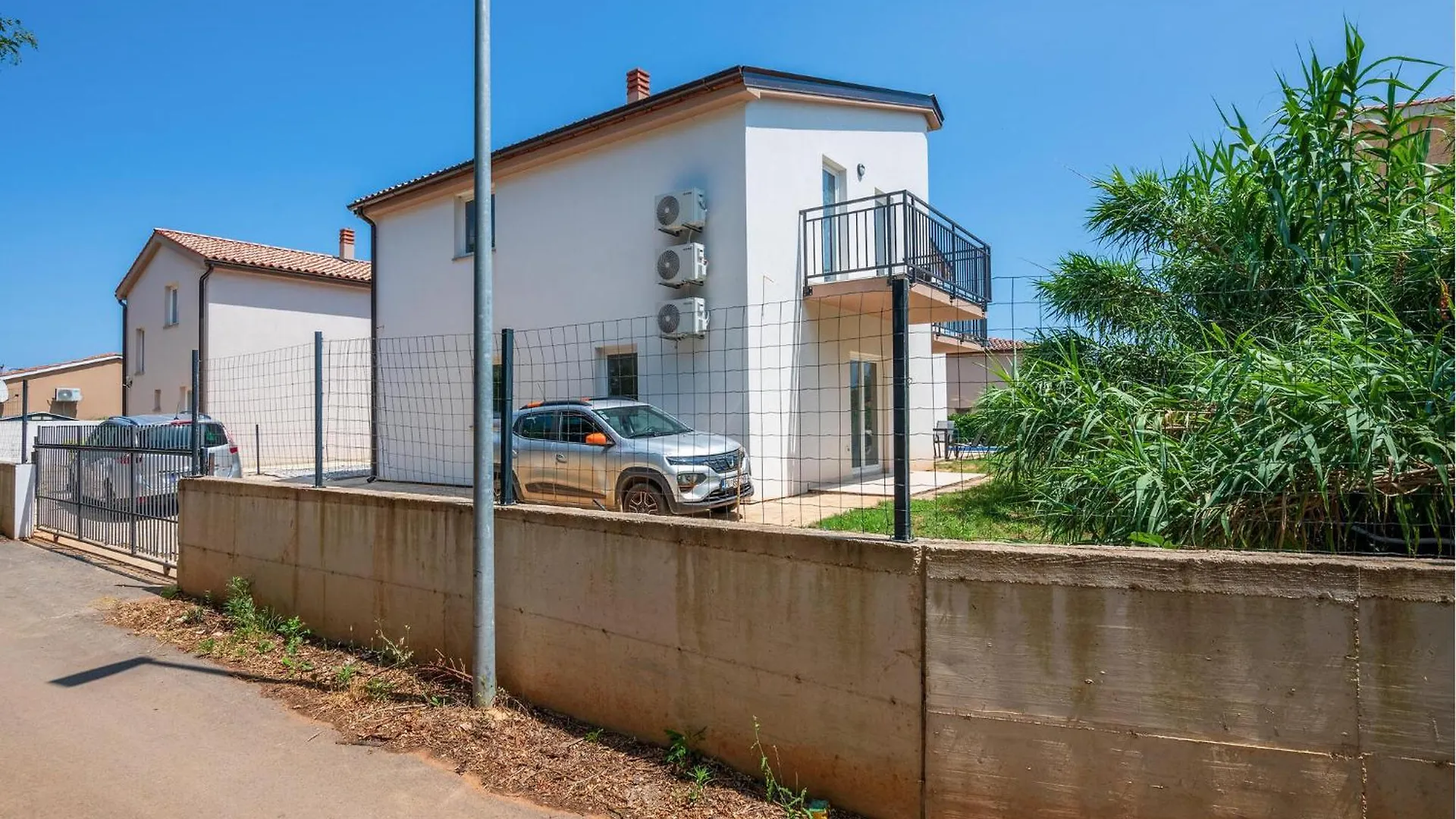 Beautiful Home In Medulin With Wifi